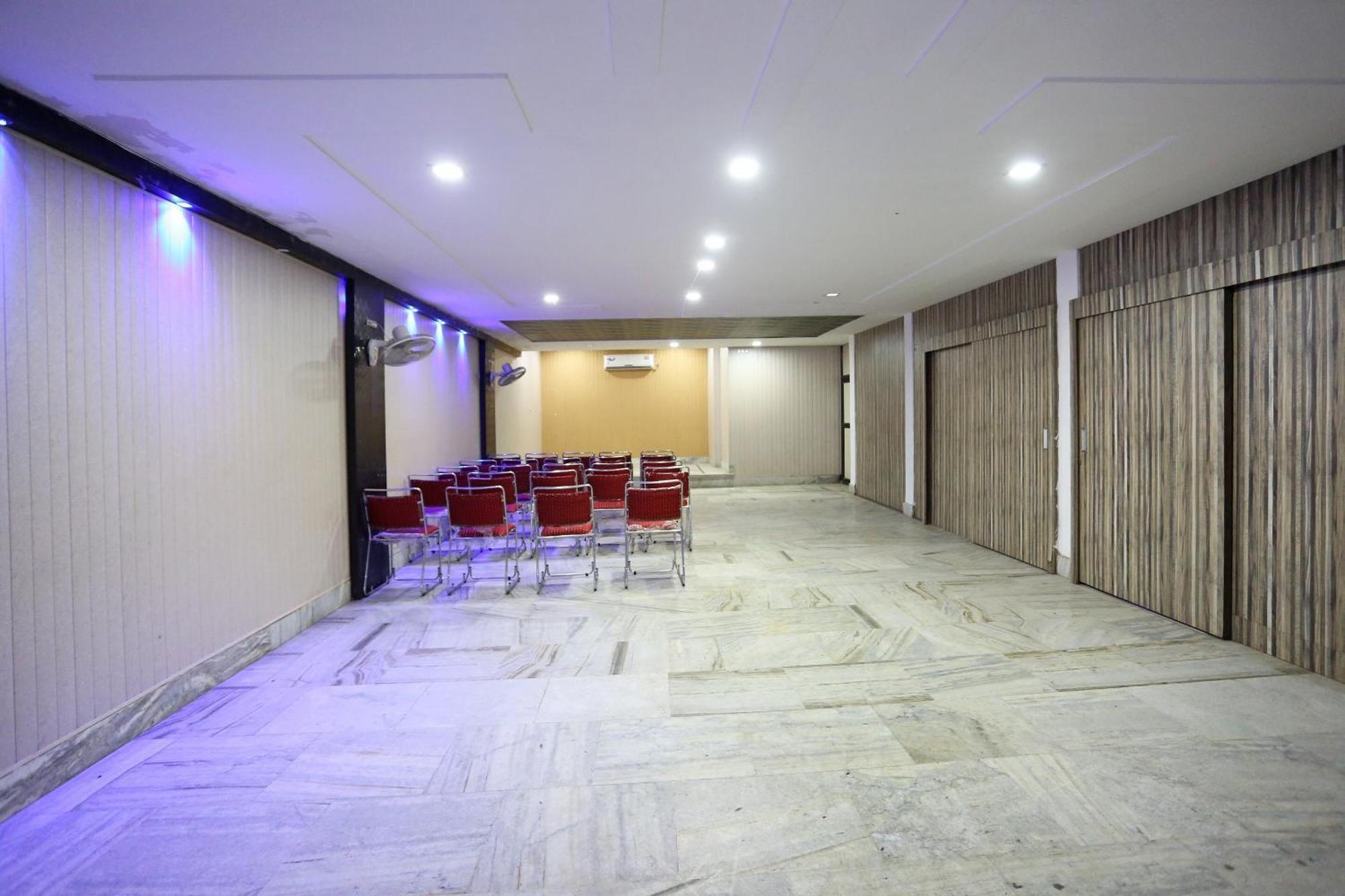 Hotel O Kanha Continental Agra  Ngoại thất bức ảnh